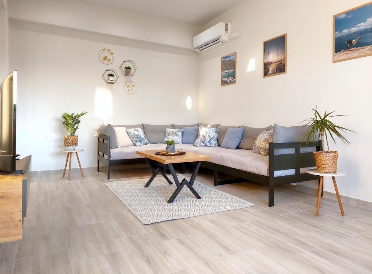 Holiday House Heraklion Deluxe 外观 照片