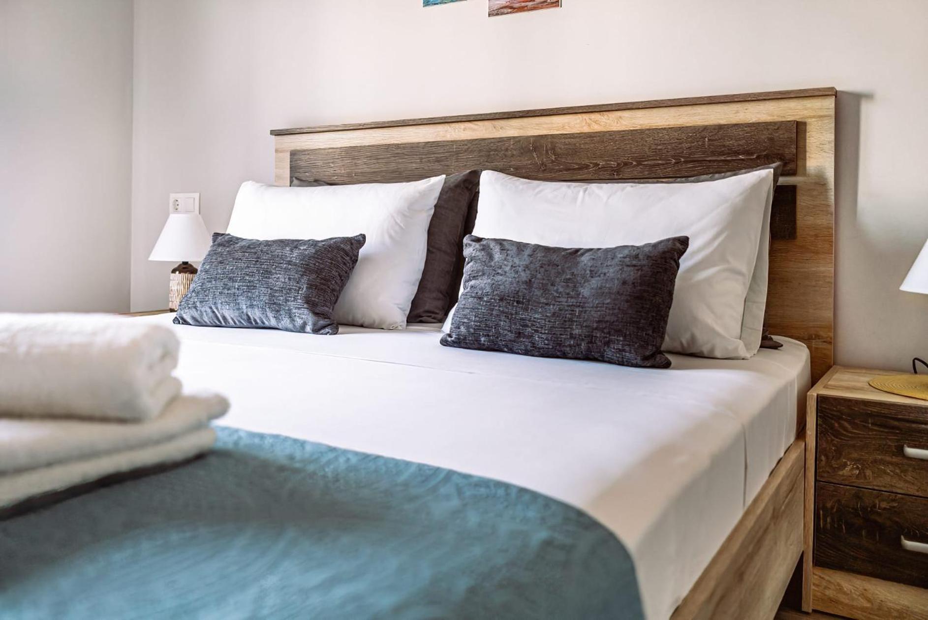 Holiday House Heraklion Deluxe 外观 照片